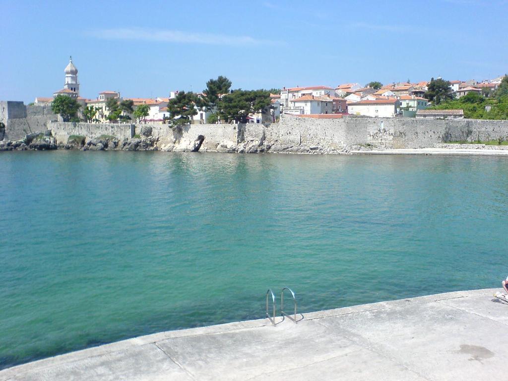 Blue Bench Krk Krk Town Quarto foto
